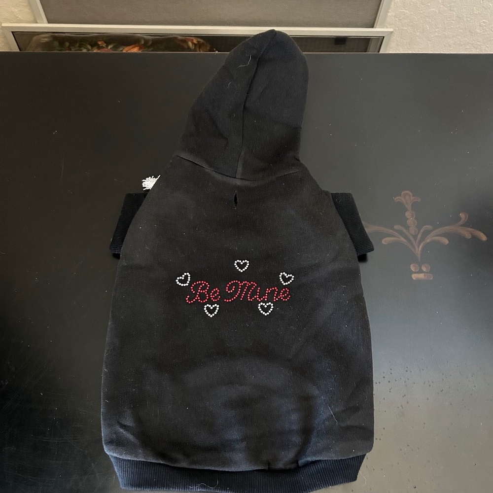 Dog Black Hoodie “ Be Mine” Size L. NWOT